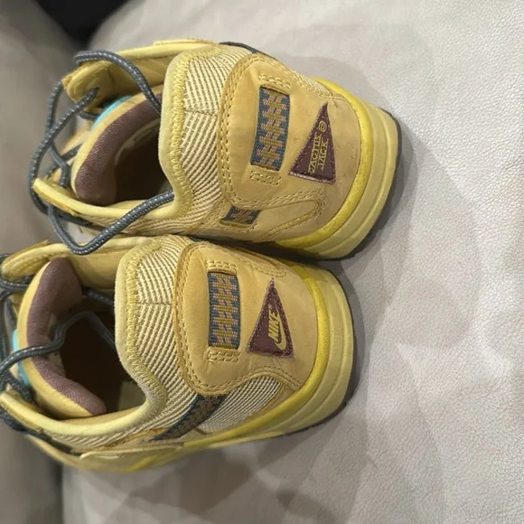 Travis Scott air maxes - Picture 5 of 5